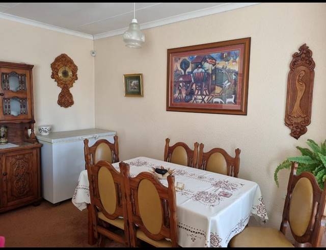 2 BEDROOM TOWNHOUSE FOR SALE IN MEYERVILLE